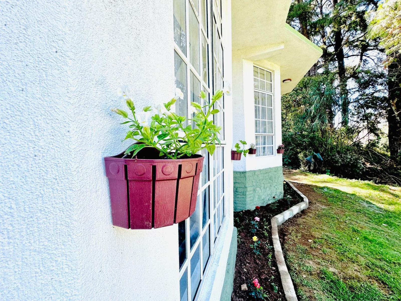 Lakeside Cottage By Clover นูวาราเอลิยา ภายนอก รูปภาพ